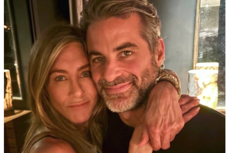 Jennifer Aniston (l.) and Jim Curtis have been a couple since last year.