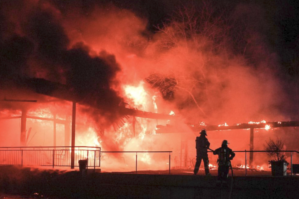 Vereinsheim geht in Flammen auf: War es Brandstiftung?