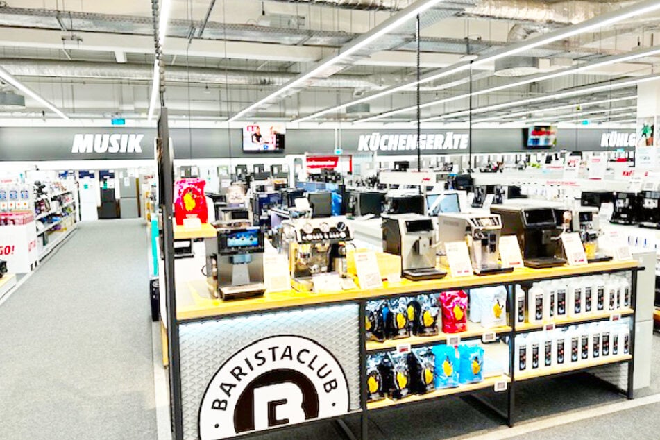 Neuer und moderner präsentiert sich MediaMarkt Düsseldorf-Metrostraße.