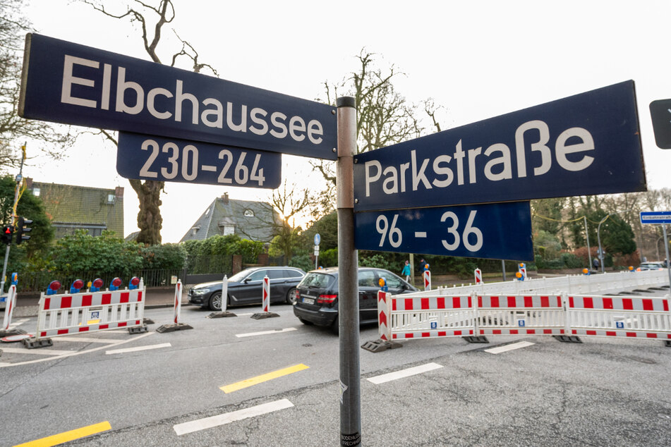 Wegen Bauarbeiten wird ab der Ecke Elbchaussee/Parkstraße eine Einbahnstraße eingerichtet.