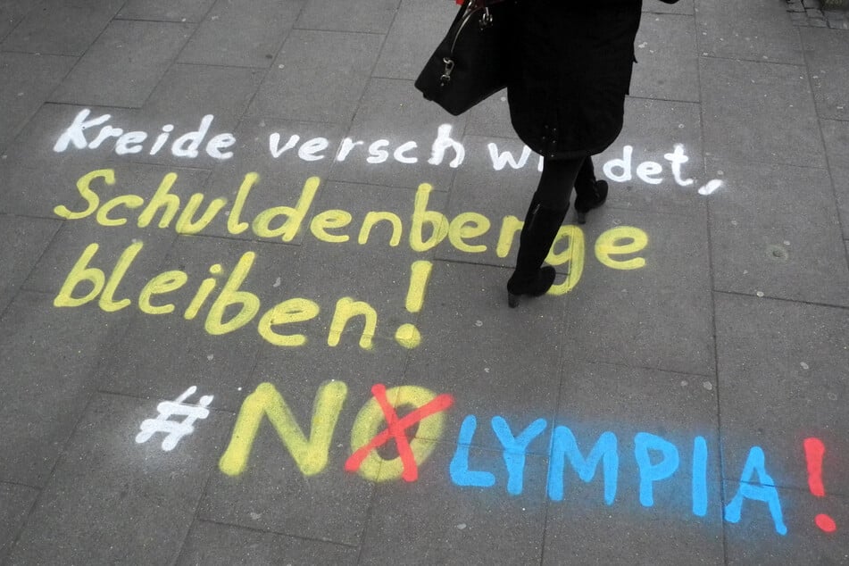 Gegner der Olympiabewerbung befürchten einen Schuldenberg für die Stadt.