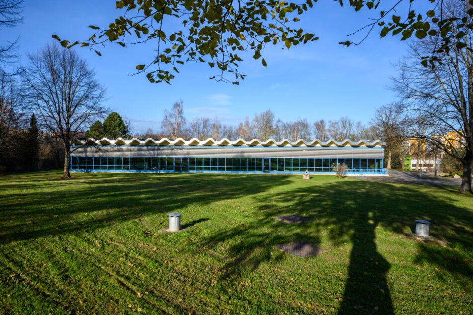 Die Schwimmhalle am Südring steht auf der Sparliste der Stadt.