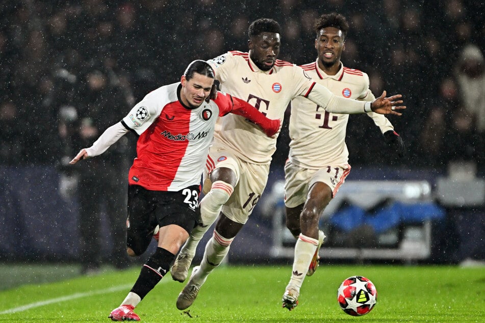 Besonders wenig Spaß mache ihm das Spielen gegen Alphonso Davies (24, M.) oder Kingsley Coman (29, r.).