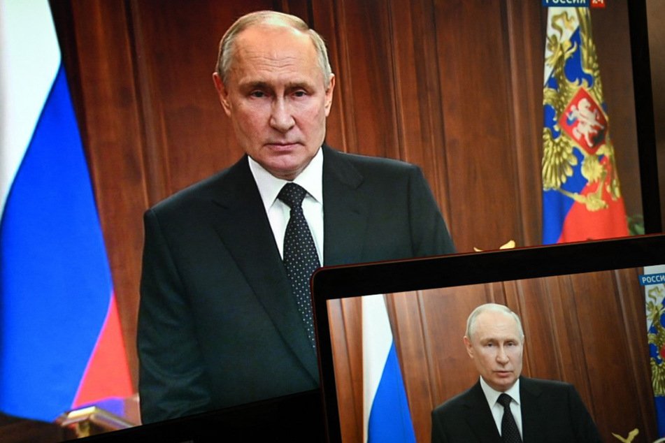Russlands Präsident Wladimir Putin (70) hat sich mit einer TV-Ansprache an die Nation gewandt.
