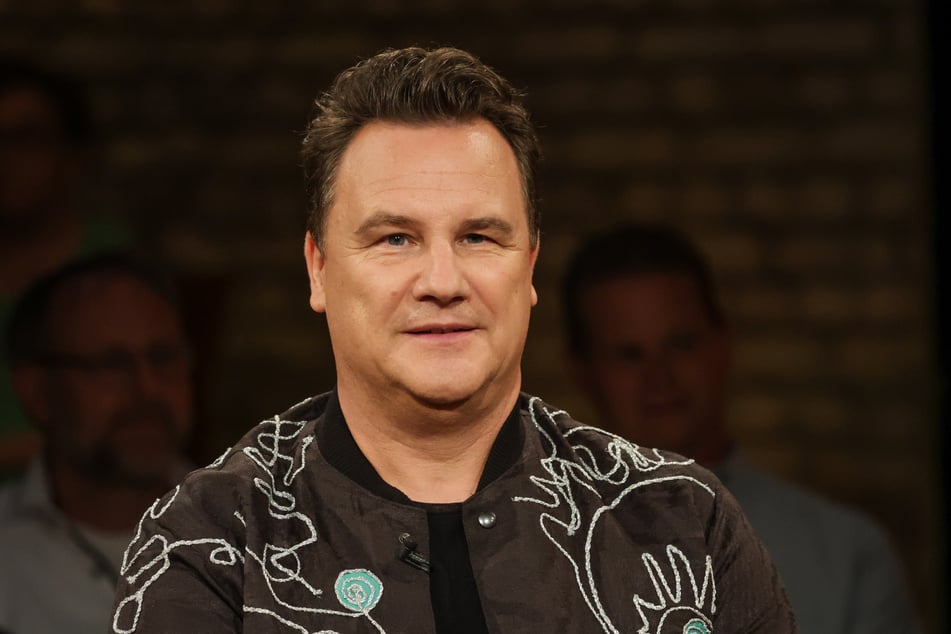 Guido Maria Kretschmer (60) nimmt kein Blatt vor den Mund, während er die Outfits der anderen Kandidaten bewertet. (Archivbild)