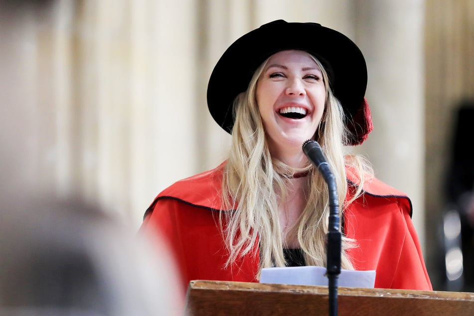 Jedes Mal, wenn Sängerin Ellie Goulding DAS auf Instagram postet, verliert sie Tausende Abonnenten!