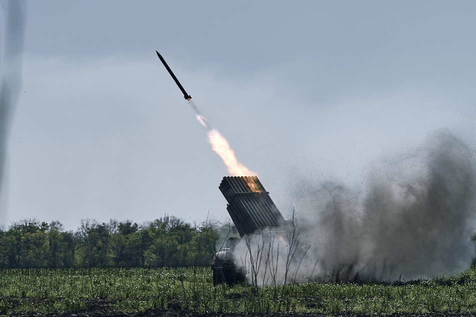 Die ukrainische Armee beschoss einen russischen Truppenübungsplatz mit Raketen. (Symbolbild)
