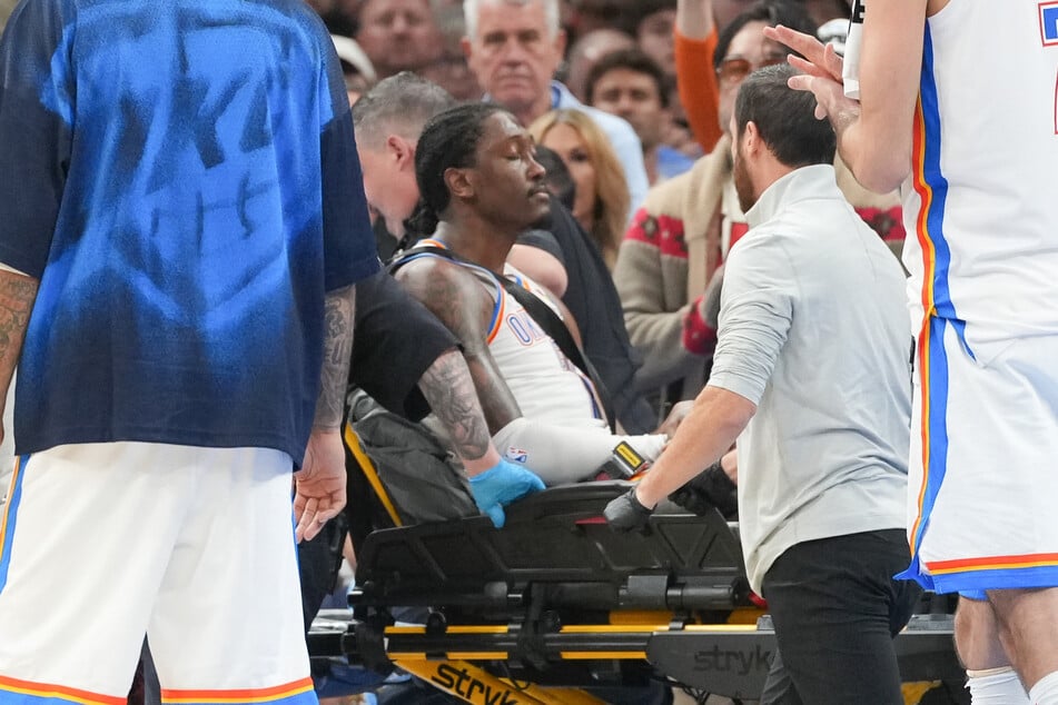 Horror-Verletzung in der NBA! Teamkollegen können nicht hinsehen, Superstar weint