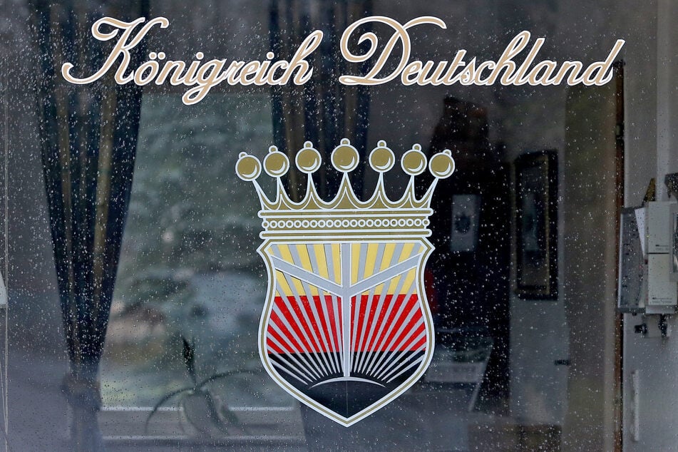 Die als "Königreich Deutschland" bekannte Gruppierung gilt seit gestern offiziell als verboten.
