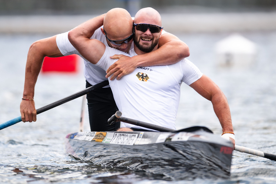 Peter Kretschmer (31, r.) und Tim Hecker (25) haben Gold bei der Kanu-WM geholt.