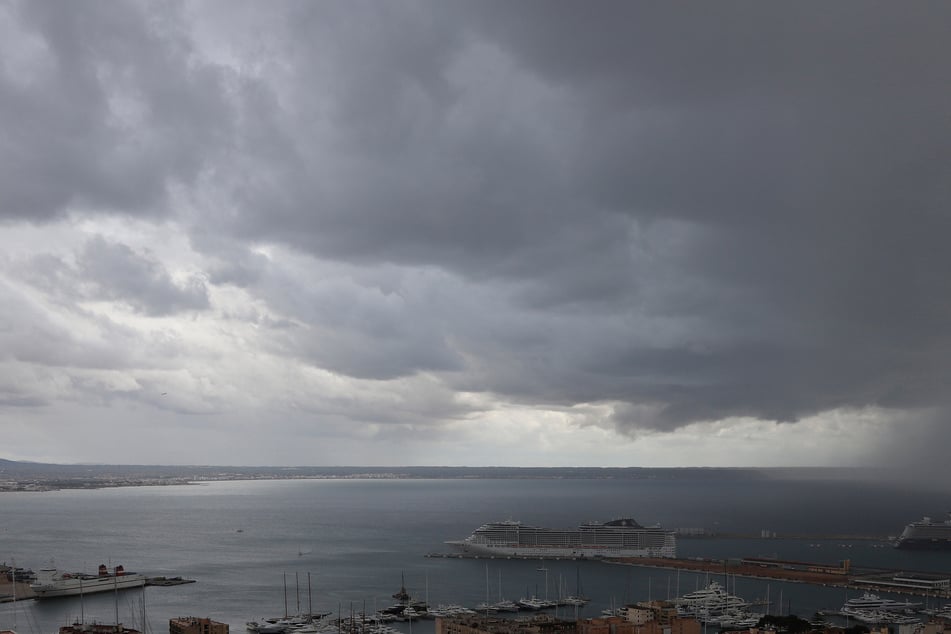 Heftige Unwetter auf Mallorca: Eine Person tot, eine weitere noch vermisst