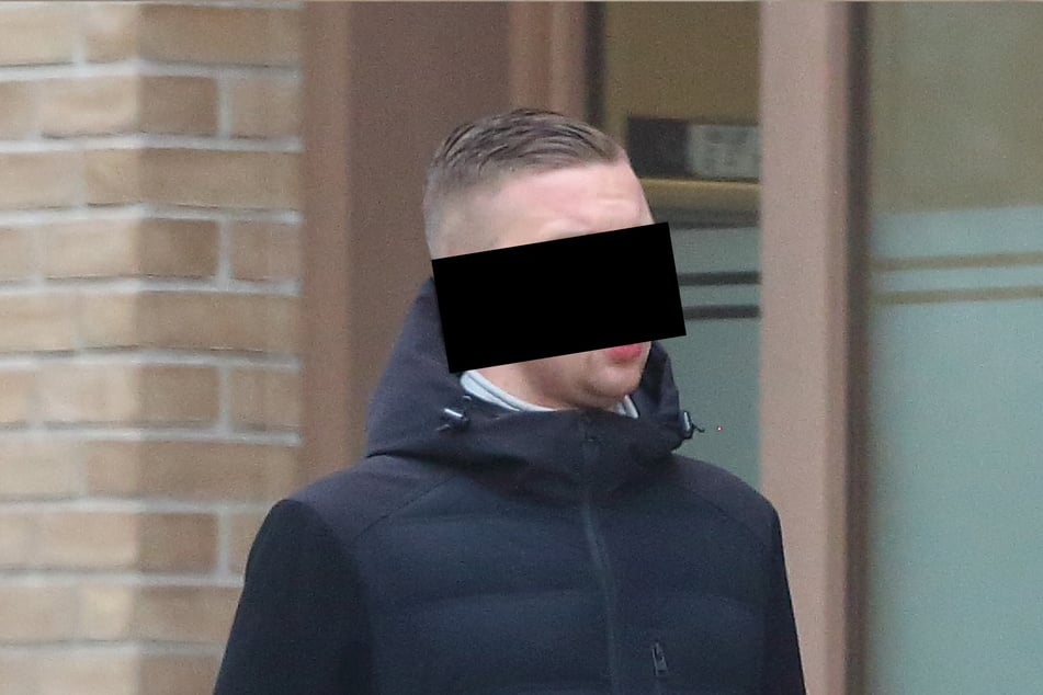 Immobilienkaufmann Paul W. (22) schlug nach dem Hüttenzauber einen Mann zusammen.