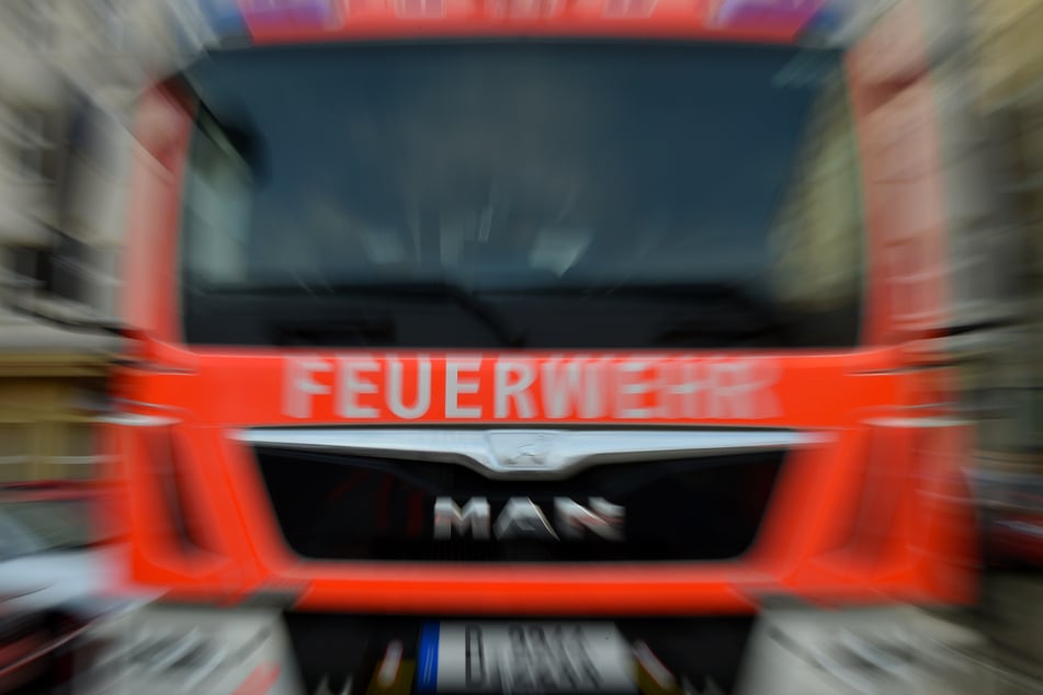 Angebranntes Essen sorgte am Sonntag in Glauchau für einen Feuerwehreinsatz. (Symbolbild)