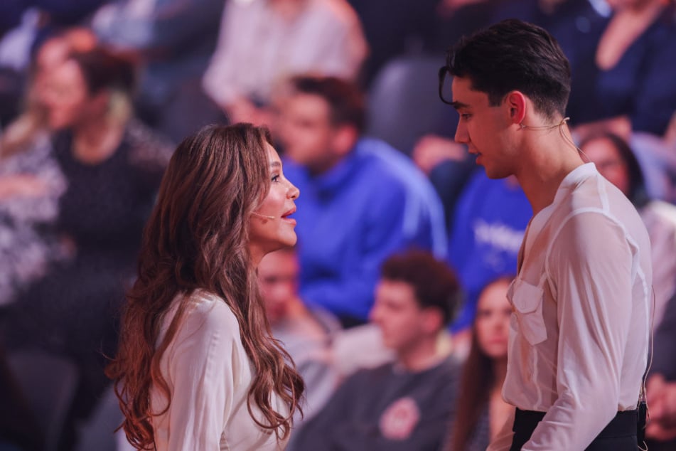 Während seiner Teilnahme bei "Let's Dance" unterstützte Verona Pooth Sohnemann Diego permanent im Studio.