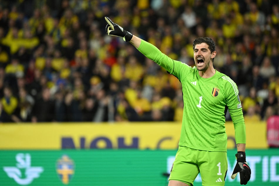 Paukenschlag bei Belgien! Nach 102 Länderspielen tritt Keeper Thibaut Courtois (32) zurück.