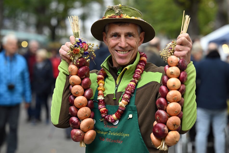 Die Zwiebelbauern aus Heldrungen waren mit ihren traditionellen Zwiebelzöpfen natürlich wieder vertreten.