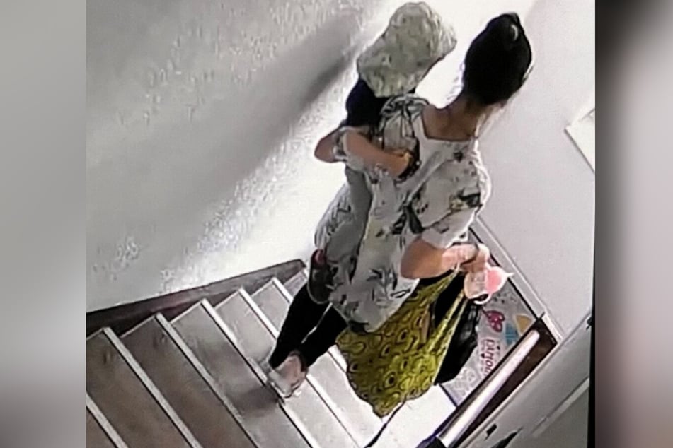 Alona verließ das Haus mit Theo auf dem Arm. Seitdem wurden die beiden nicht mehr gesehen.