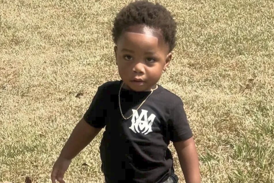 Der kleine Kaimir Jones (†2) aus Georgia starb während der Betreuung bei einer Babysitterin.