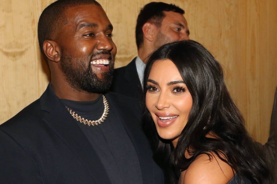 Kim Kardashian (r.) is apparently not happy with her portrayal in the Kanye West (l.) documentary, In Whose Name?
