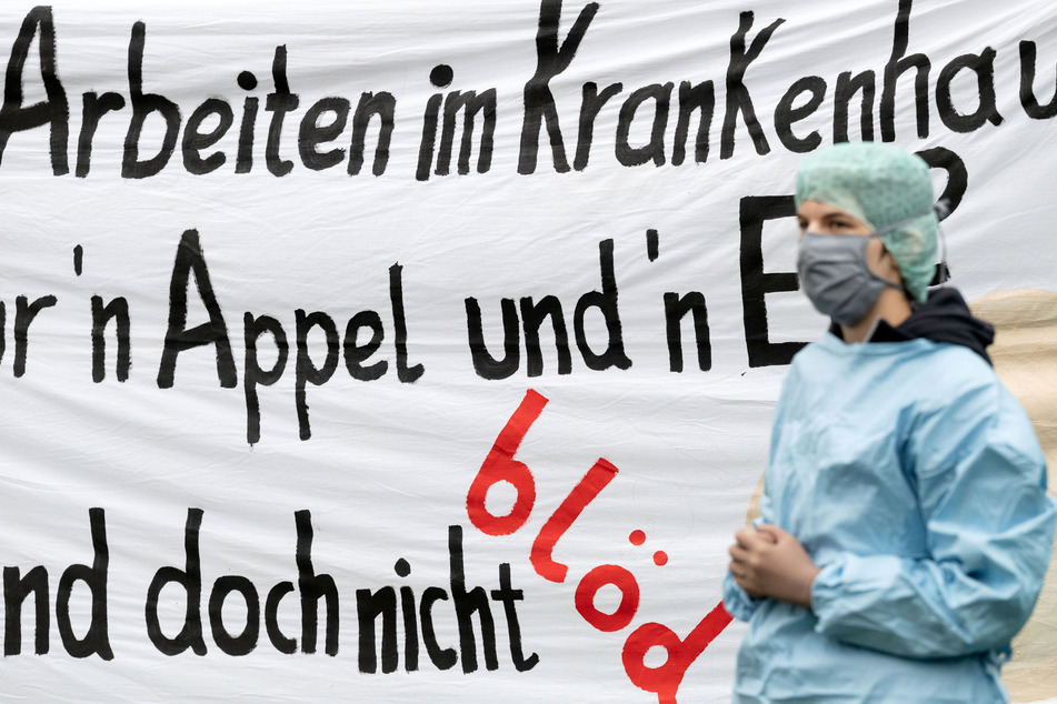 Verdi setzt Warnstreiks in NRW-Kliniken und im öffentlichen Nahverkehr fort