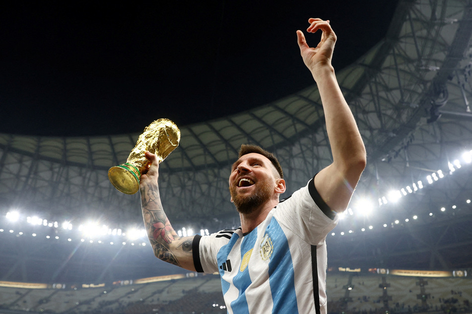 Lionel Messi's Instagram message celebrating Argentina's World Cup win has become the most liked post in history.