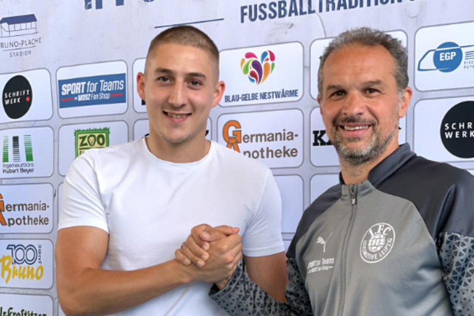 Jannis Held (23, l.) spielt in der kommenden Saison für den 1. FC Lokomotive Leipzig unter Trainer Almedin Civa (51).