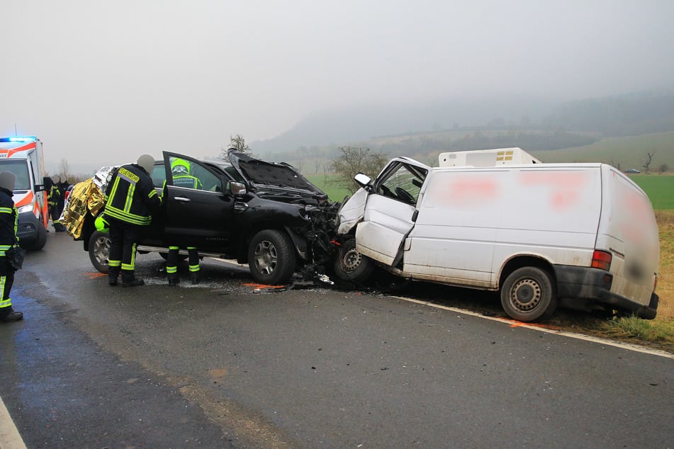 Schwerer Unfall am Montagmorgen auf der L2290 im Kyffhäuserkreis.