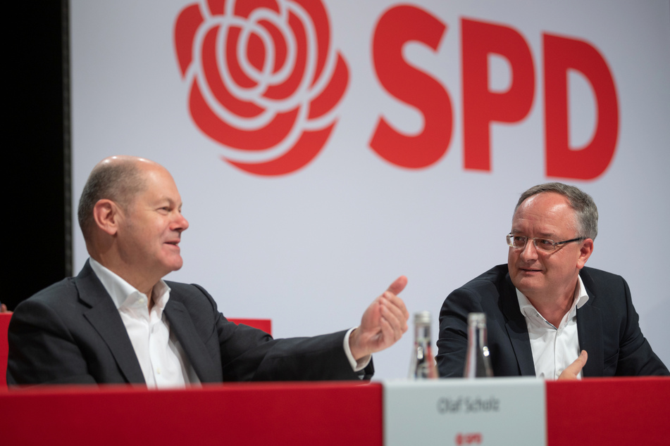 Südwest-SPD-Chef Andreas Stoch (54, r.) äußerte Kritik an Bundeskanzler Olaf Scholz (66, SPD).