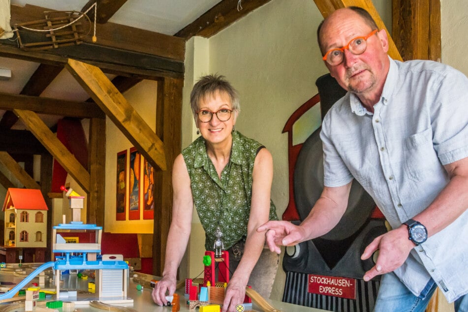 Manuela und Andreas Stock haben 21 Jahre lang das Holz-Spielparadies "Stockhausen" geleitet. Nun suchen sie einen Nachfolger.