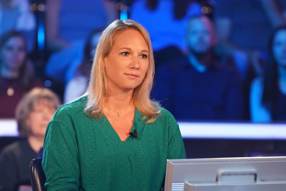 Martina Göbel aus Bad Nenndorf geht beim WWM-Zocker Special als erste Kandidatin lehr aus.