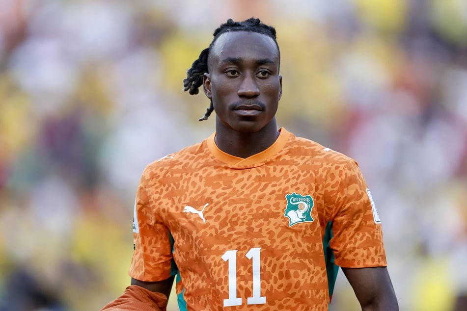 Für die Elfenbeinküste bei der WM zu spielen, ist ein Traum, den Yan Diomande (19) auch für seine Schwester wahr gemacht hat.