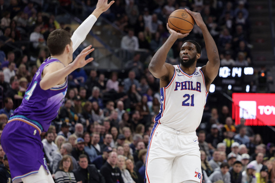 Joel Embiid scored with just over 5 seconds remaining to snatch a win for the Sixers against the Jazz.