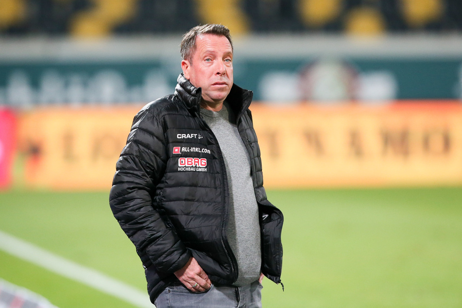 Markus Kauczinski muss vorerst ohne Chris Löwe planen.