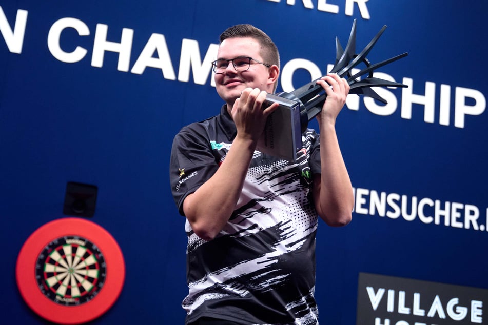 Gian van Veen es el campeón europeo de dardos más joven de la historia, con solo 23 años.