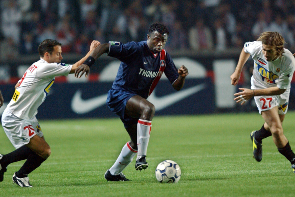 Modeste M'Bami (†40, M.) spielte von 2003 bis 2006 bei Paris Saint-Germain.
