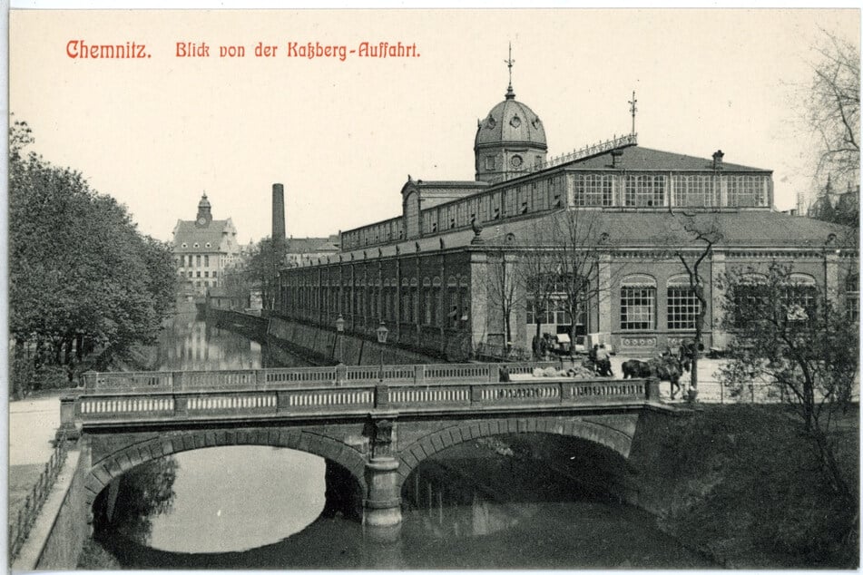 Die Markthalle mit Bierbrücke im Jahr 1911.