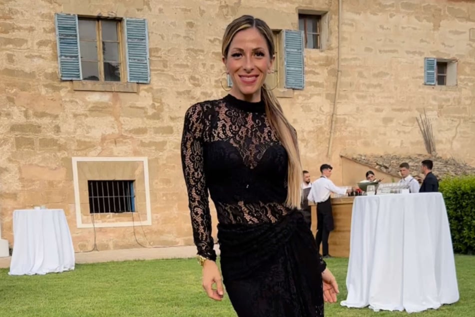 Gülcan Kamps (40) tanzte zuletzt zusammen mit ihrer Familie auf mehreren Partys.