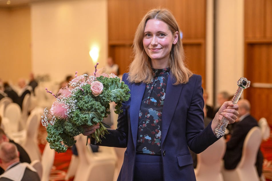 Carla Marschall (42) ist die dritte Königin und die 12. Dresdner Grünkohlmajestät.