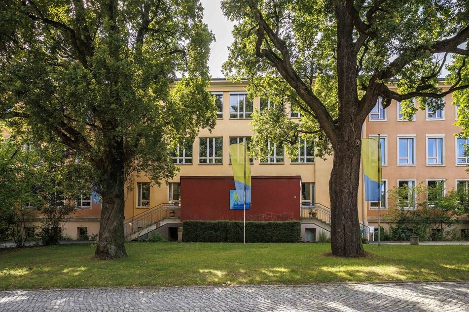 Die Freie Waldorfschule Dresden steht im Zentrum der Doku.