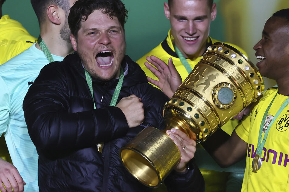 Edin Terzic (38) machte mit der Borussia den ersten DFB-Pokal-Triumph seit 2017 klar.