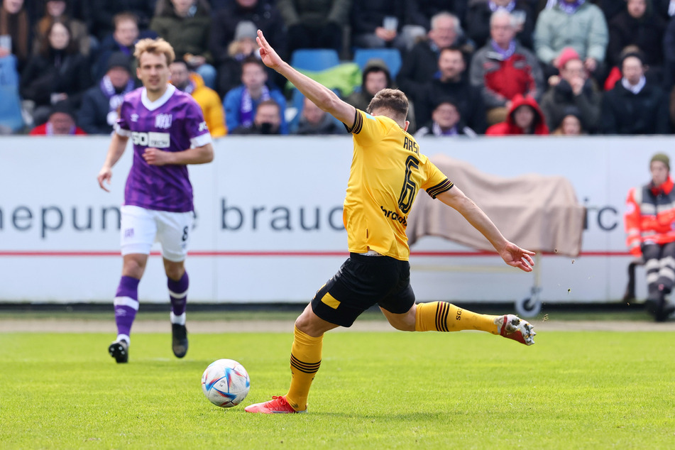 Da zieht er ab und trifft zum 1:0-Sieg seiner Dynamos beim VfL Osnabrück. Ahmet Arslan. Das war bereits sein 18. Saisontreffer, fünf fehlen ihm noch zu Justin Eilers (34), der in der Saison 2015/16 insgesamt 23-mal traf.