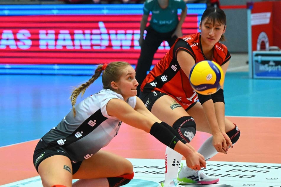 Patricia Nestler (24, l.) ist nach dem immensen Programm vor den Feiertagen reif für Entspannung.