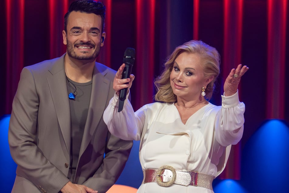 Auch die Unterstützung von "Mini Playback Show"-Moderatorin Marijke Amado (72) half dem Deutsch-Italiener nur wenig.