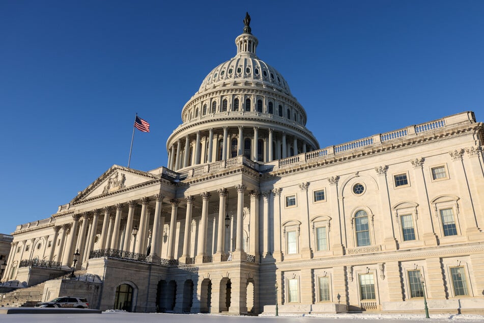 A government shutdown looks increasingly certain after Senate Democrats rejected a key procedural vote to express anger over the killings in Minnesota.