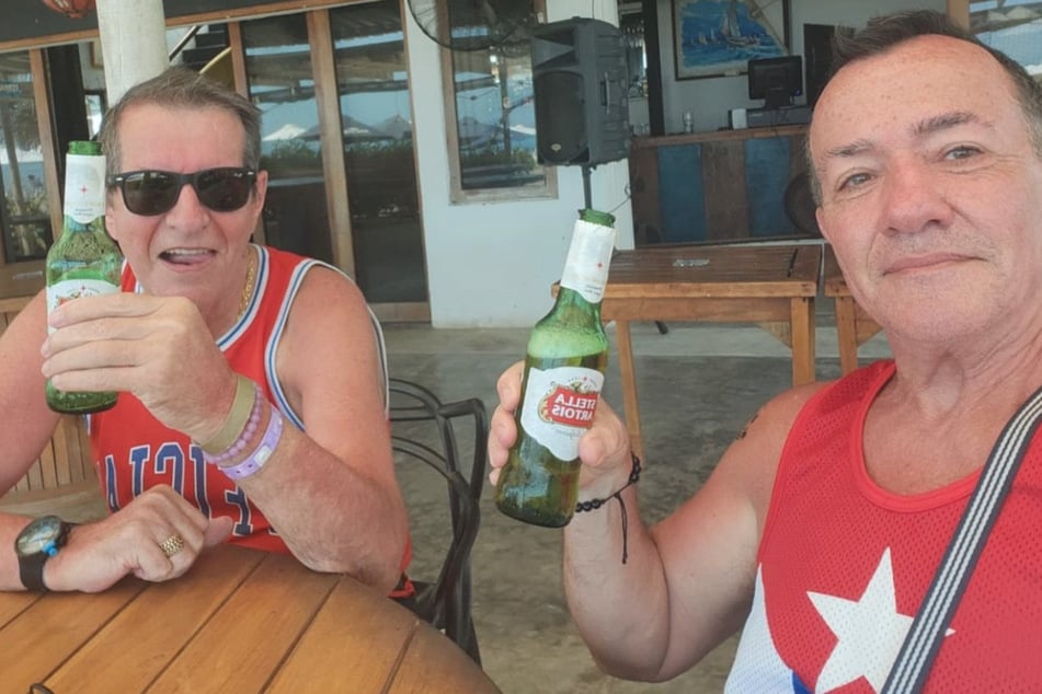 Albert Alfonso (†62, l.) und Paul Longworth (†71) hatten ein sexuelles Verhältnis mit Yostin Andres Mosquera.