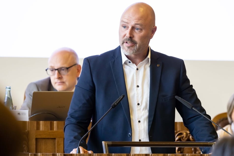 Nico Köhler (48) führt die alte "AfD-Stadtratsfraktion" mit zwei weiteren Mitgliedern ins neue Sitzungsjahr.