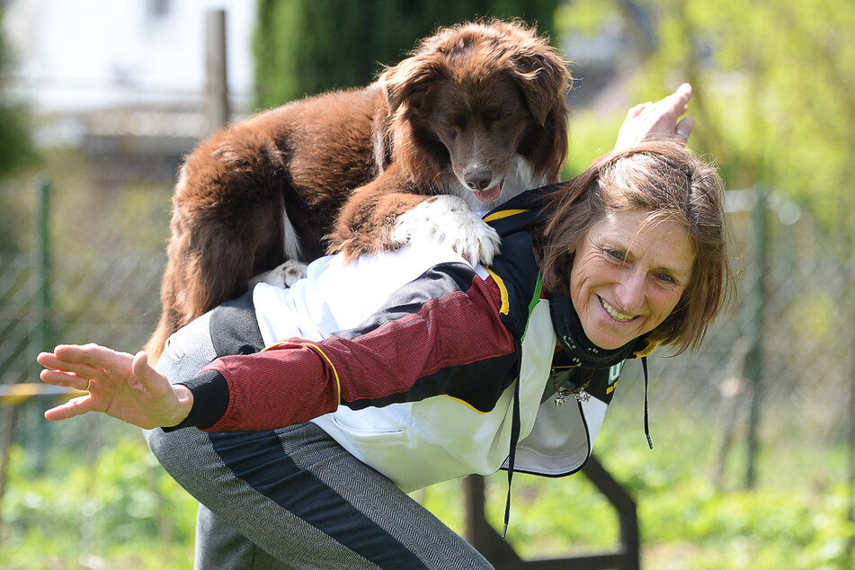 Dogdance wird in Deutschland immer populärer, doch die Sportart ruft auch Kritik hervor.