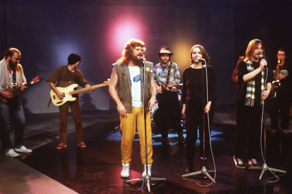 Die Rodgau Monotoes bei einem Auftritt in den 1980ern: In diesem Jahrzehnt hatte die hessische Kultband ihre größten Hits.