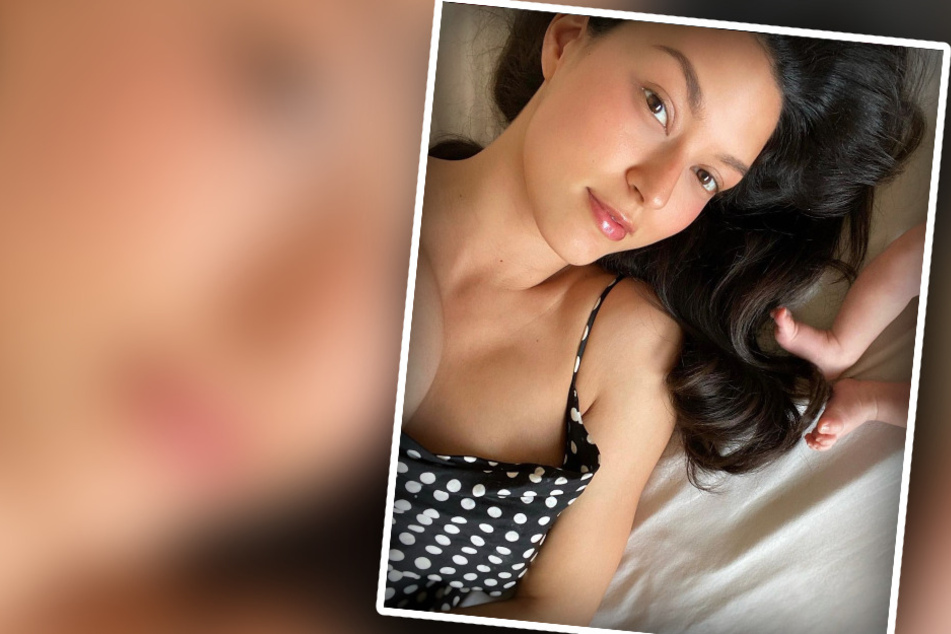 Auf Instagram postete die frischgebackene Mama Rebecca Mir (29) die kleinen Beinchen ihres Sohnemanns.