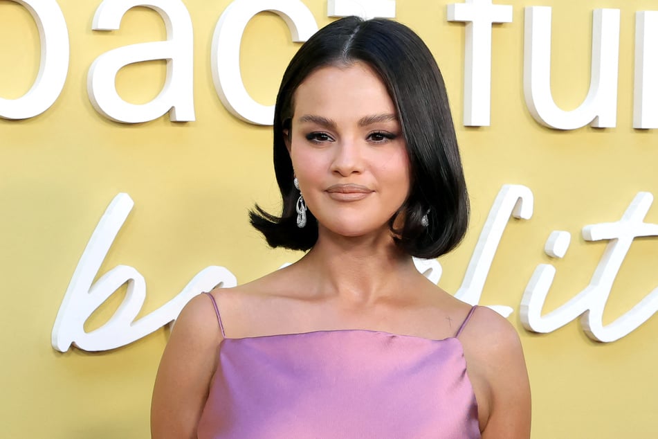 Selena Gomez got candid about why her speaking voice has changed over the years, explaining that swelling in her throat can cause the fluctuations.